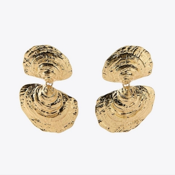 Zara Jewelry - ZARA Double Shell Earrings